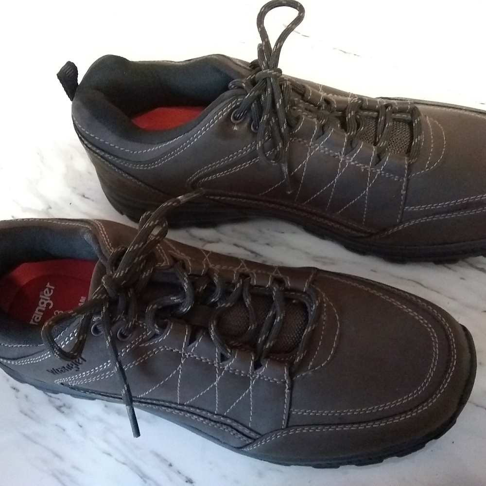 Wrangler Men's Memory Foam Oxford Shoes